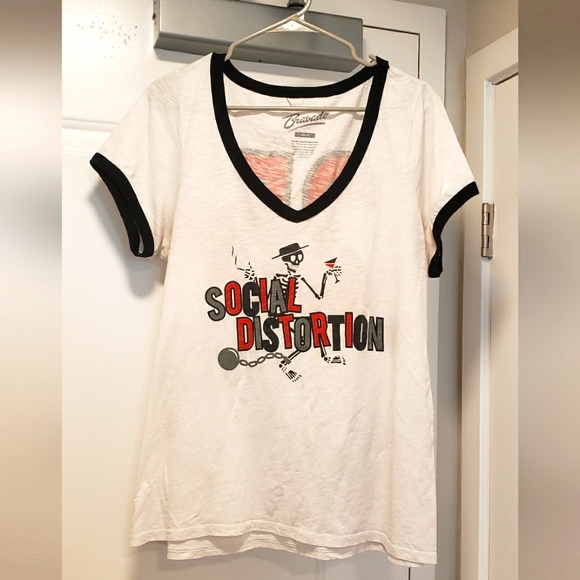 Social Distortion T-shirt Bravado Women's Oversized small - Picture 2 of 5